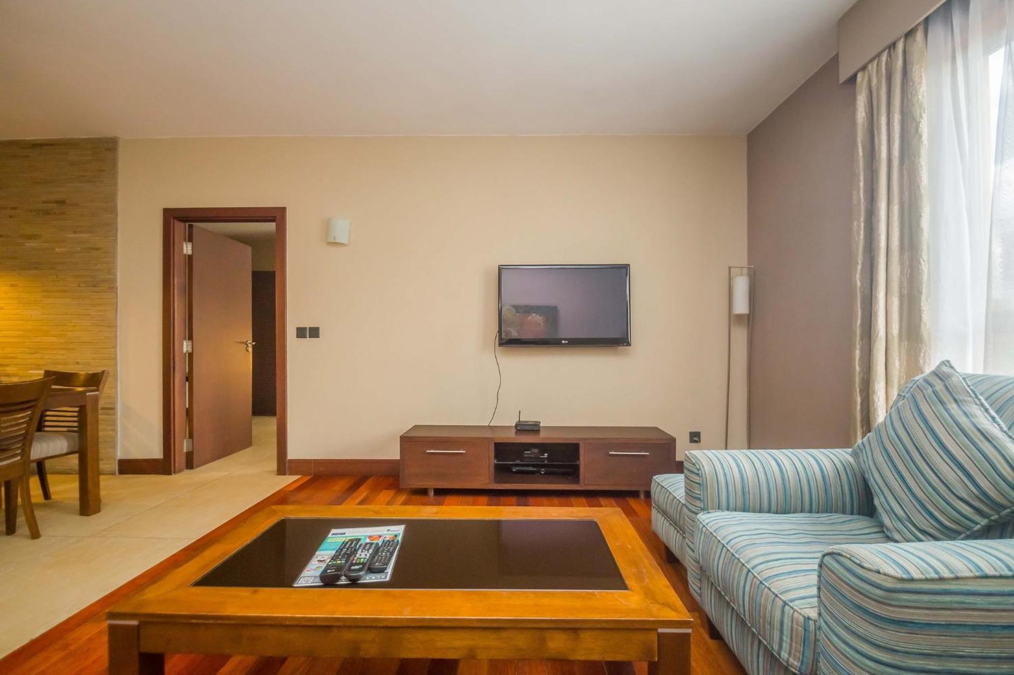 Taarifa Suites By Dunhill Serviced Apartments Nairobi Exterior photo