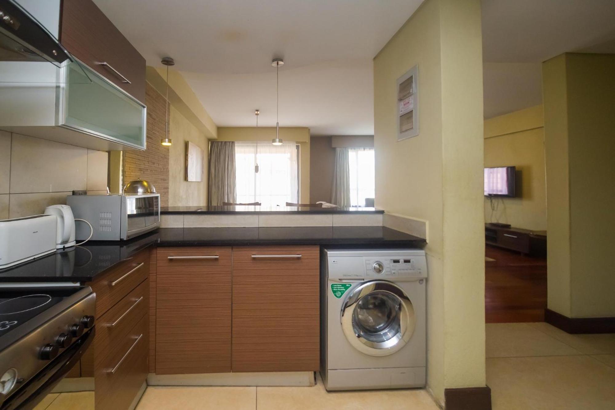 Taarifa Suites By Dunhill Serviced Apartments Nairobi Exterior photo